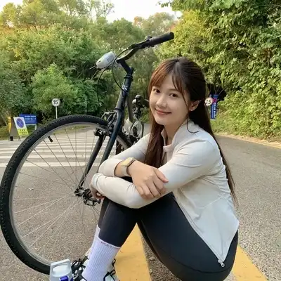 邹欣